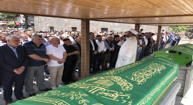Karataş'ın baba acısı 